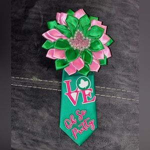Green and Pink Inspired Junk Tie